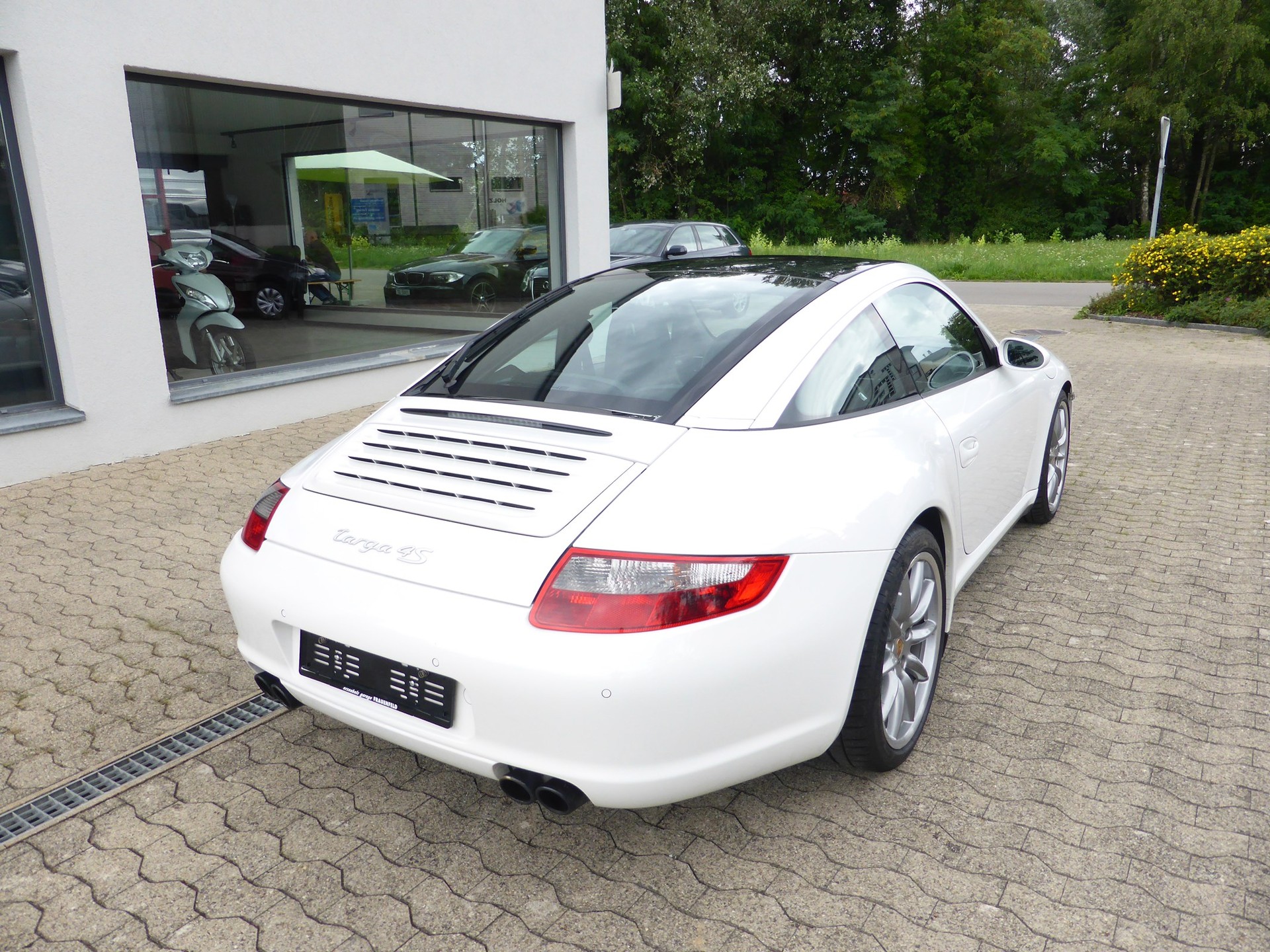 PORSCHE 911 Targa 4S-image-6