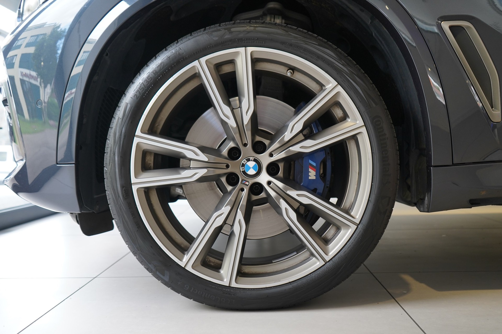 BMW X5 xDrive M50i / CH-Fahrzeug-image-24