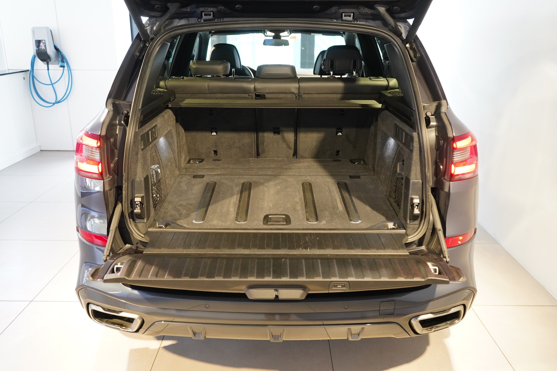 BMW X5 xDrive M50i / CH-Fahrzeug-image-5