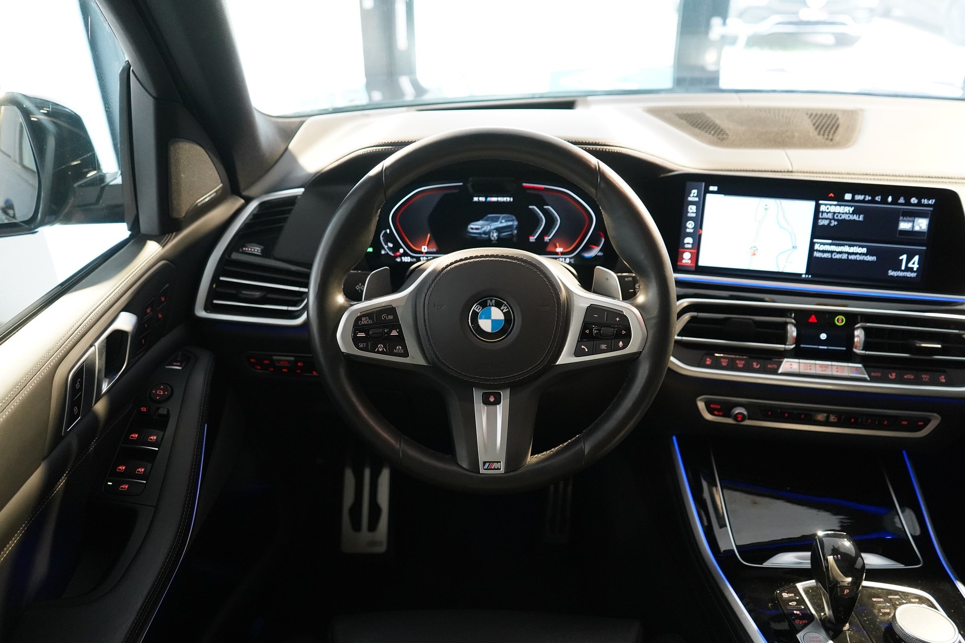 BMW X5 xDrive M50i / CH-Fahrzeug-image-8
