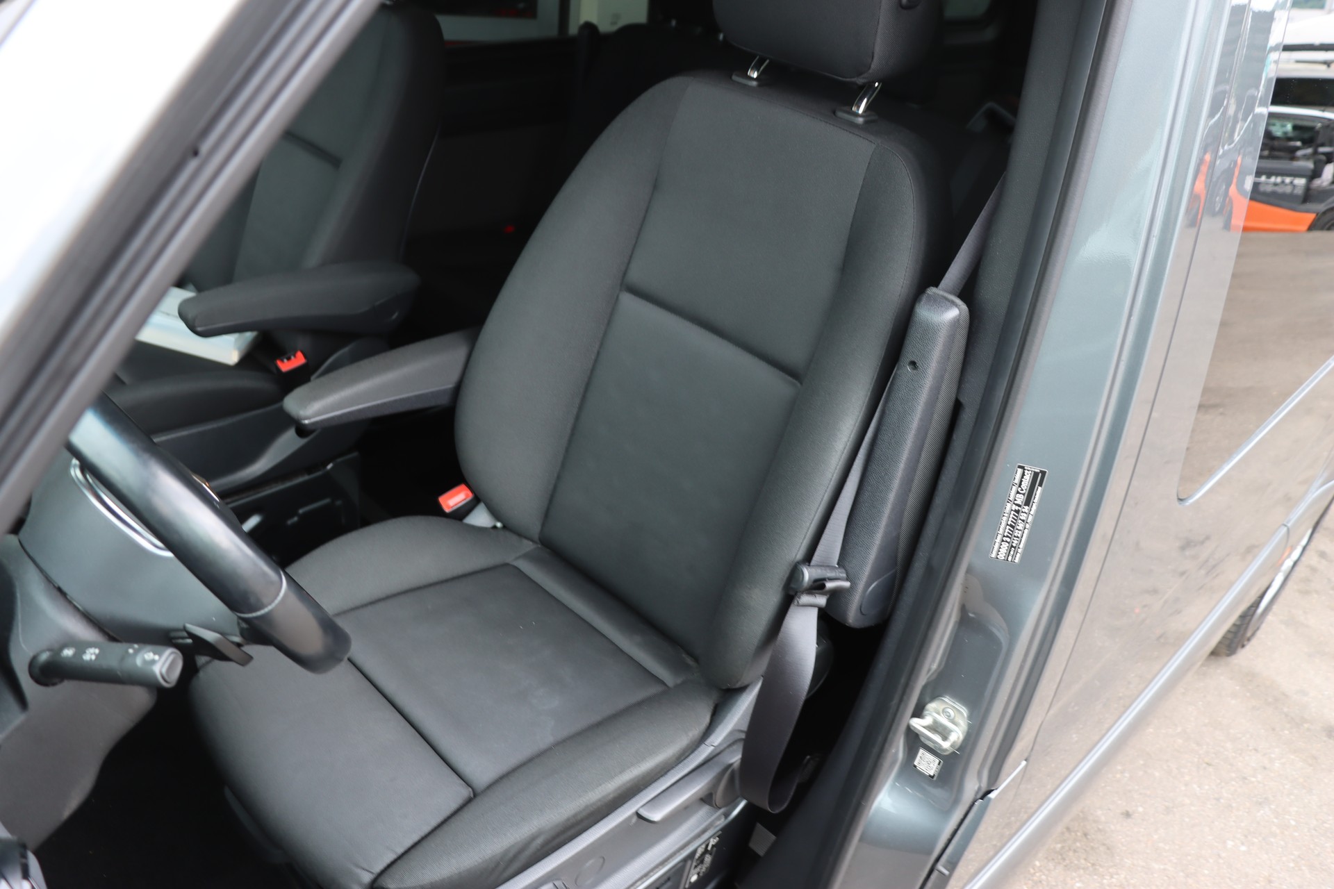 MERCEDES-BENZ Sprinter 216 CDI Standard 7G-TRONIC PLUS-image-14
