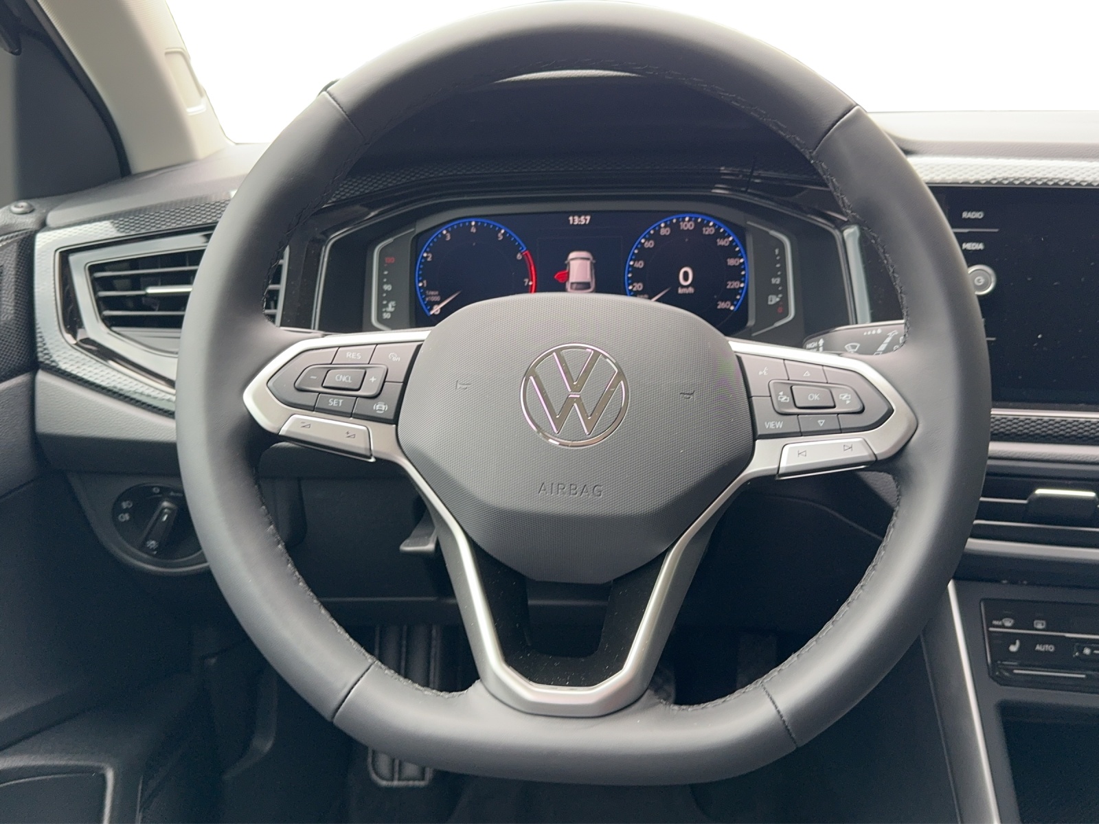 VW Taigo 1.0 TSI Life United DSG-image-9