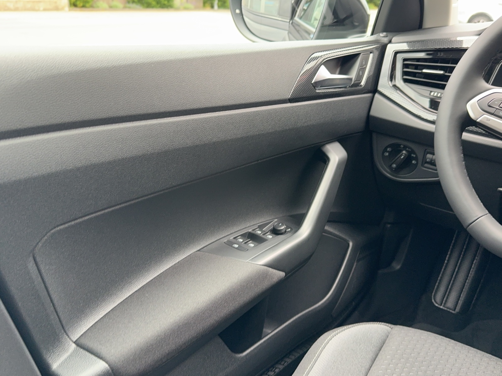 VW Taigo 1.0 TSI Life United DSG-image-12