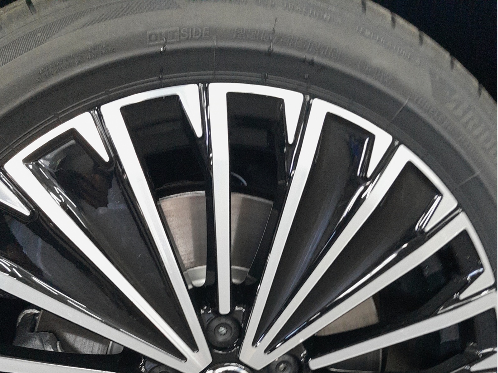 VW Passat Variant 1.5 TSI evo2 Plug-In- Hybrid Elegance DSG-image-13