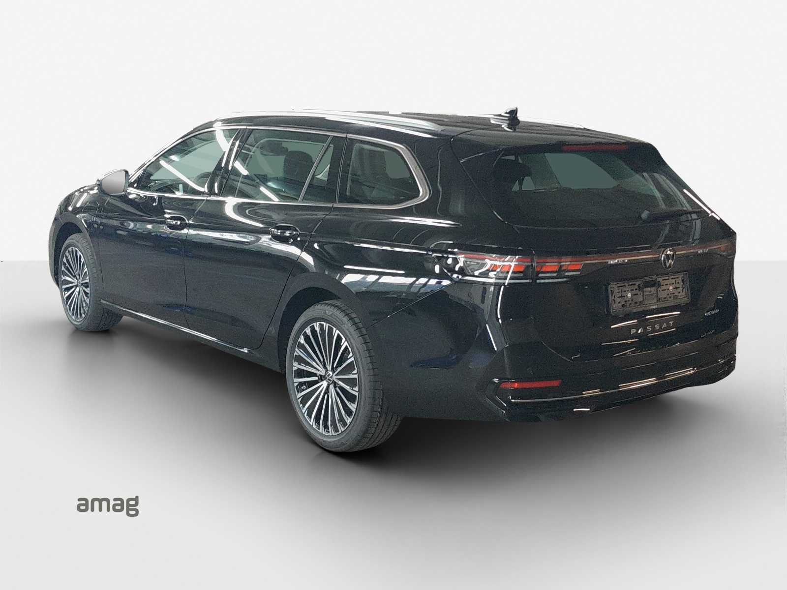 VW Passat Variant 1.5 TSI evo2 Plug-In- Hybrid Elegance DSG-image-2