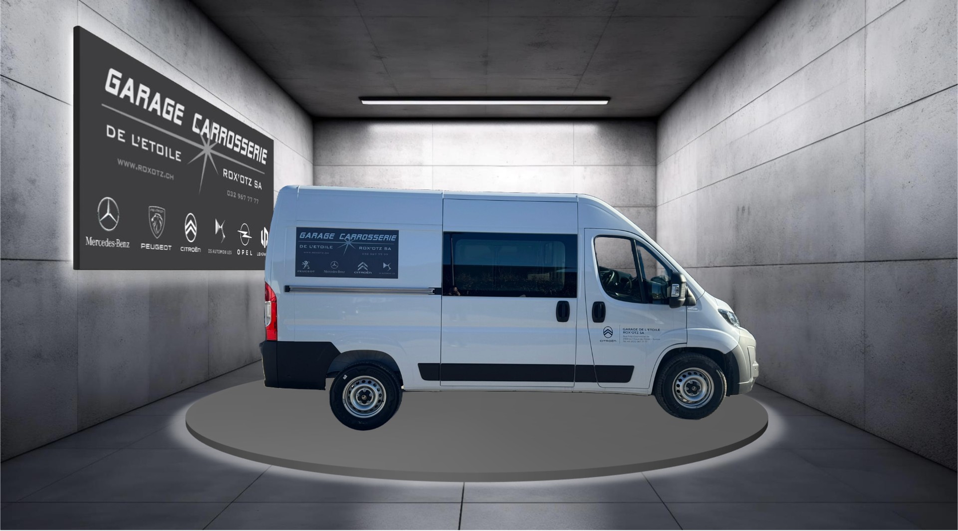 CITROEN Jumper 35 2.2 BlueHDi 180 L2H2 verglast EAT8-image-2