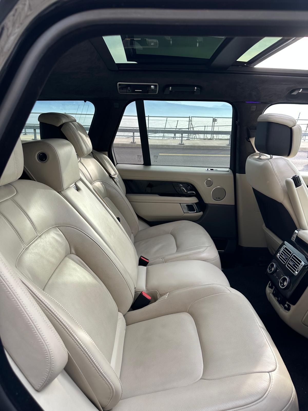 LAND ROVER Range Rover 5.0 V8 S/C AB Automatic-image-15