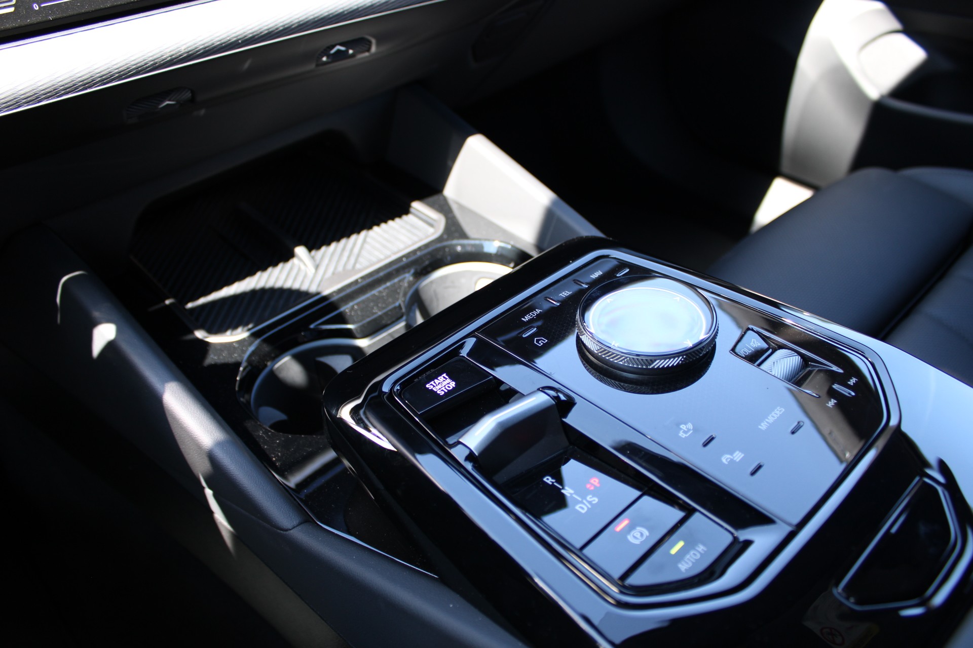 BMW 520d xDrive Touring M Sport-image-10