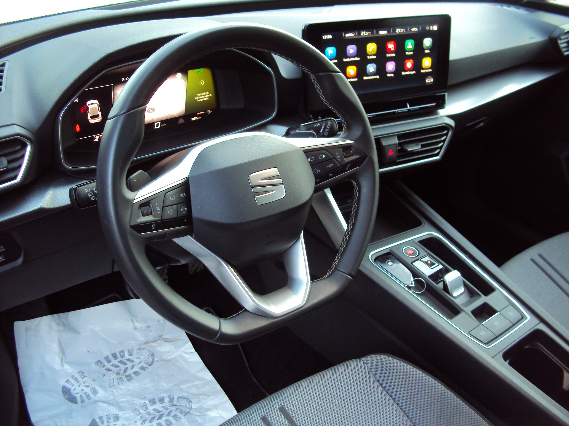 SEAT Leon 1.5 TGI DSG Style-image-11
