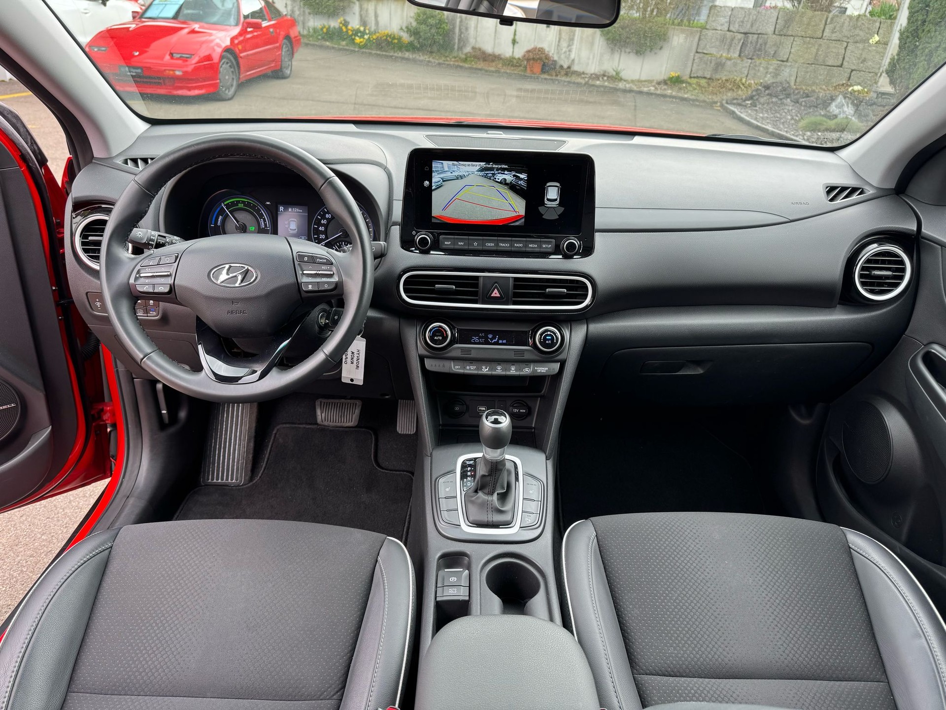 HYUNDAI Kona 1.6 GDi HEV Amplia DCT-image-13