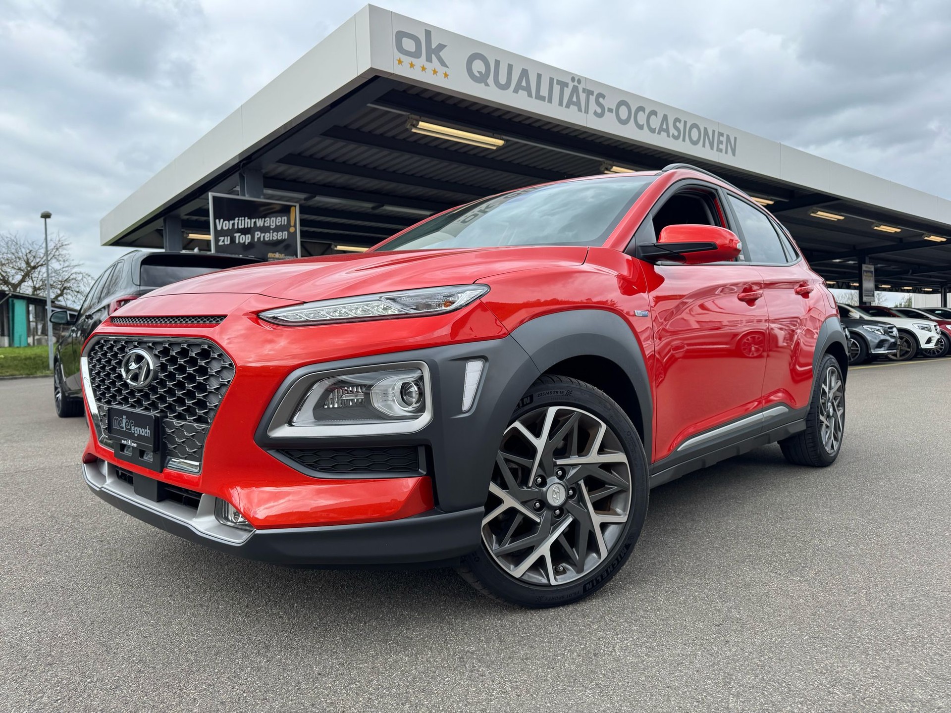 HYUNDAI Kona 1.6 GDi HEV Amplia DCT-image-0