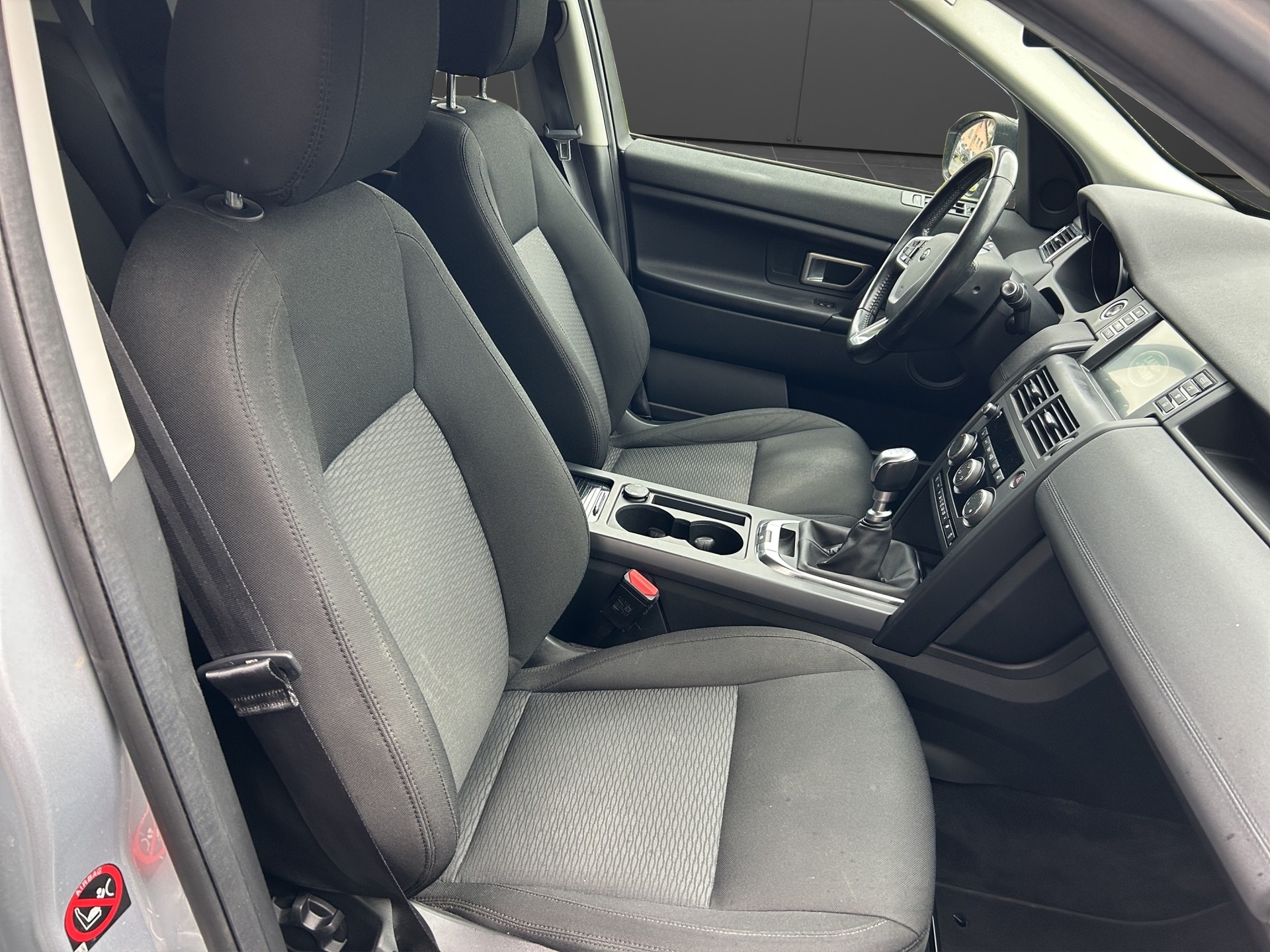 LAND ROVER Discovery Sport 2.0 TD4 Pure-image-10