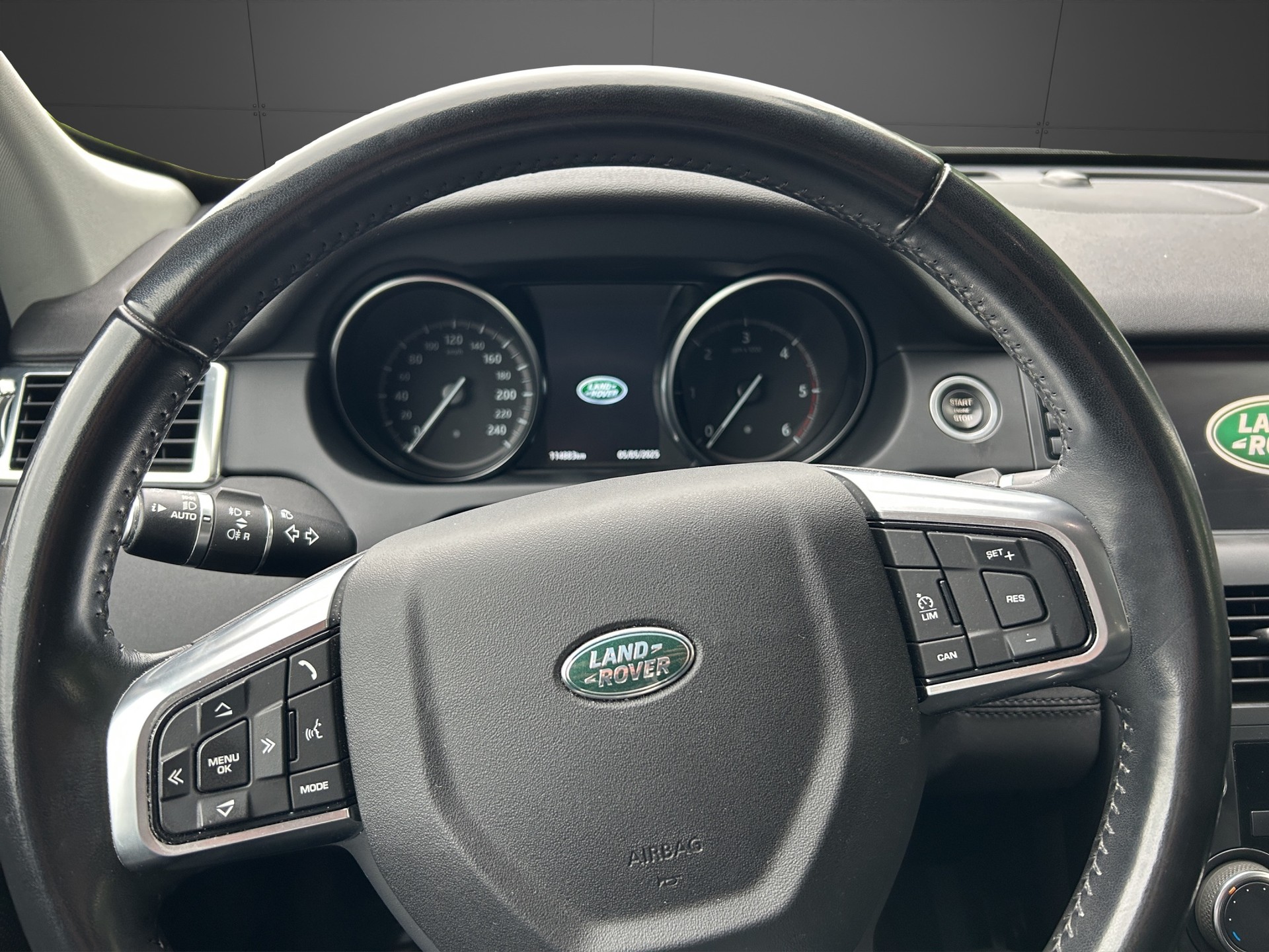 LAND ROVER Discovery Sport 2.0 TD4 Pure-image-6