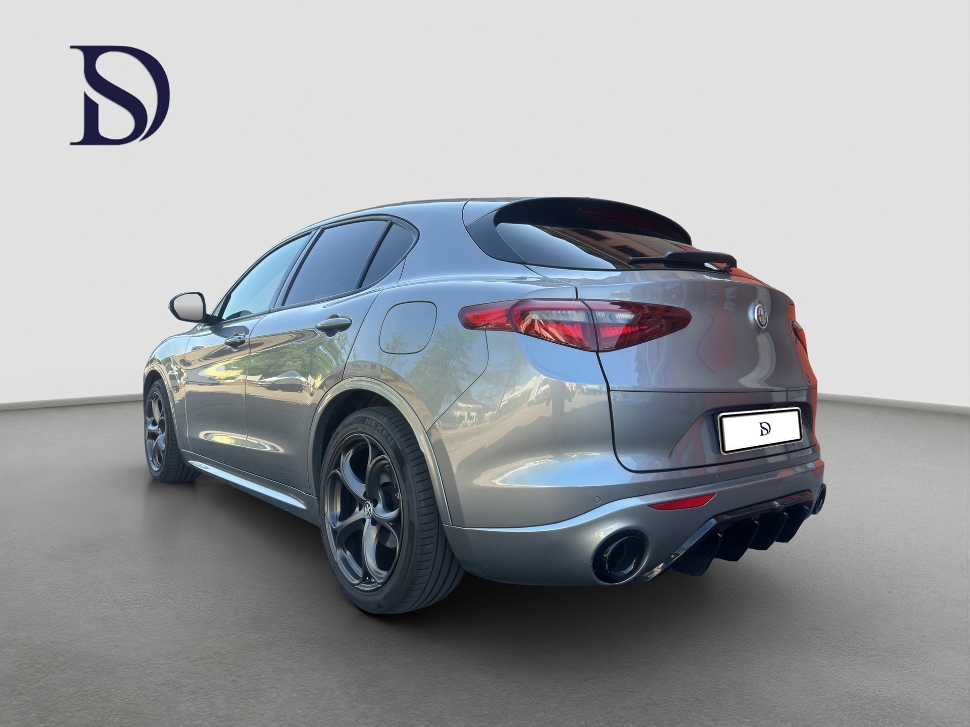 ALFA ROMEO Stelvio 2.2 JTDM Automatic-image-6