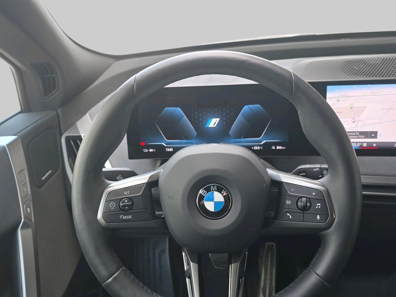 BMW iX xDrive45 M Sport Pro-image-9