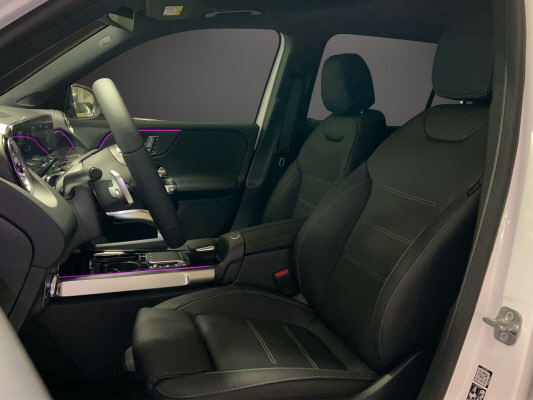 MERCEDES-BENZ EQB 350 AMG Line 4Matic-image-6