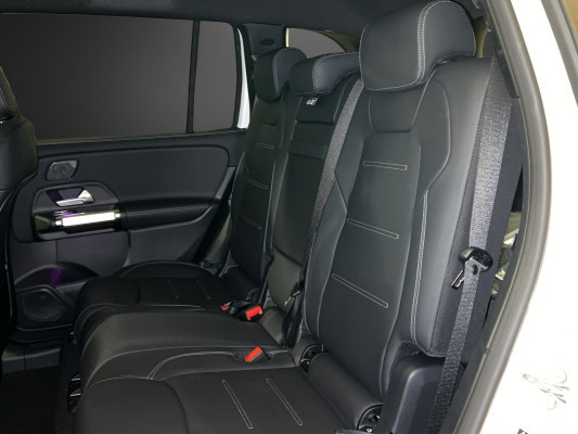 MERCEDES-BENZ EQB 350 AMG Line 4Matic-image-9