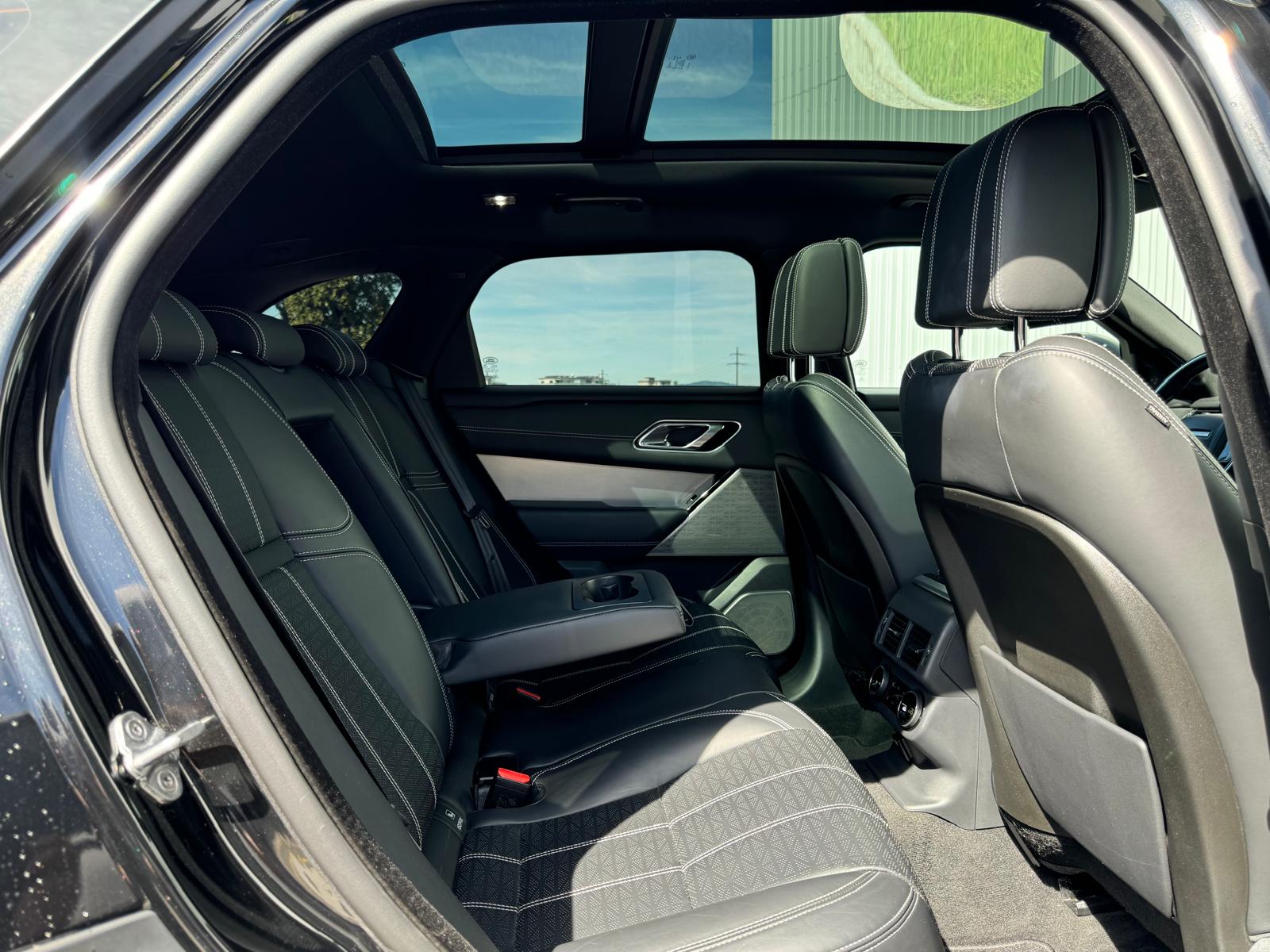 LAND ROVER Range Rover Velar Black R-Dynamic Edition 240 HSE Automatic-image-17