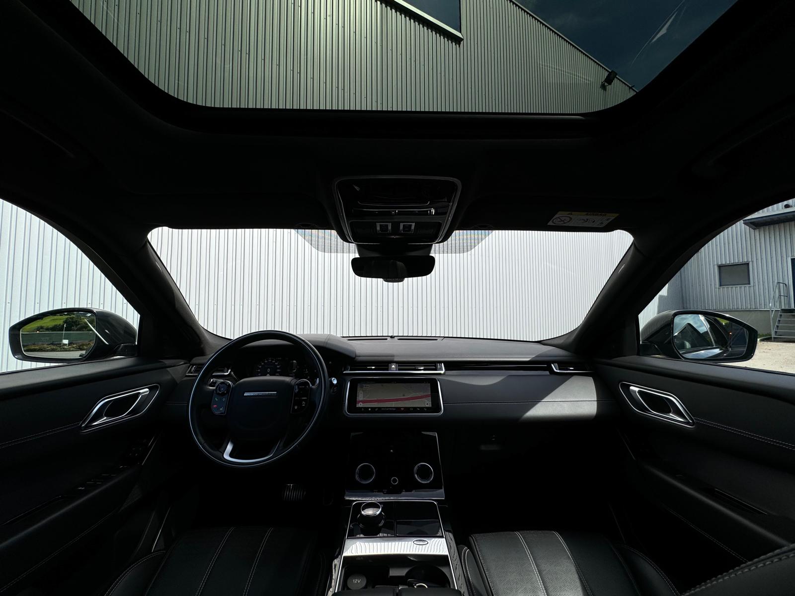 LAND ROVER Range Rover Velar Black R-Dynamic Edition 240 HSE Automatic-image-15