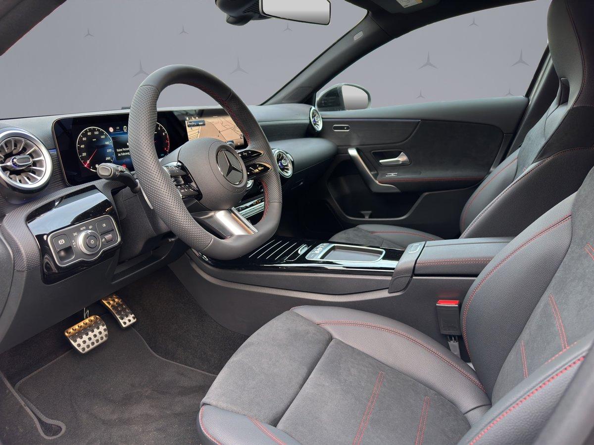 MERCEDES-BENZ A 180 AMG Line-image-6