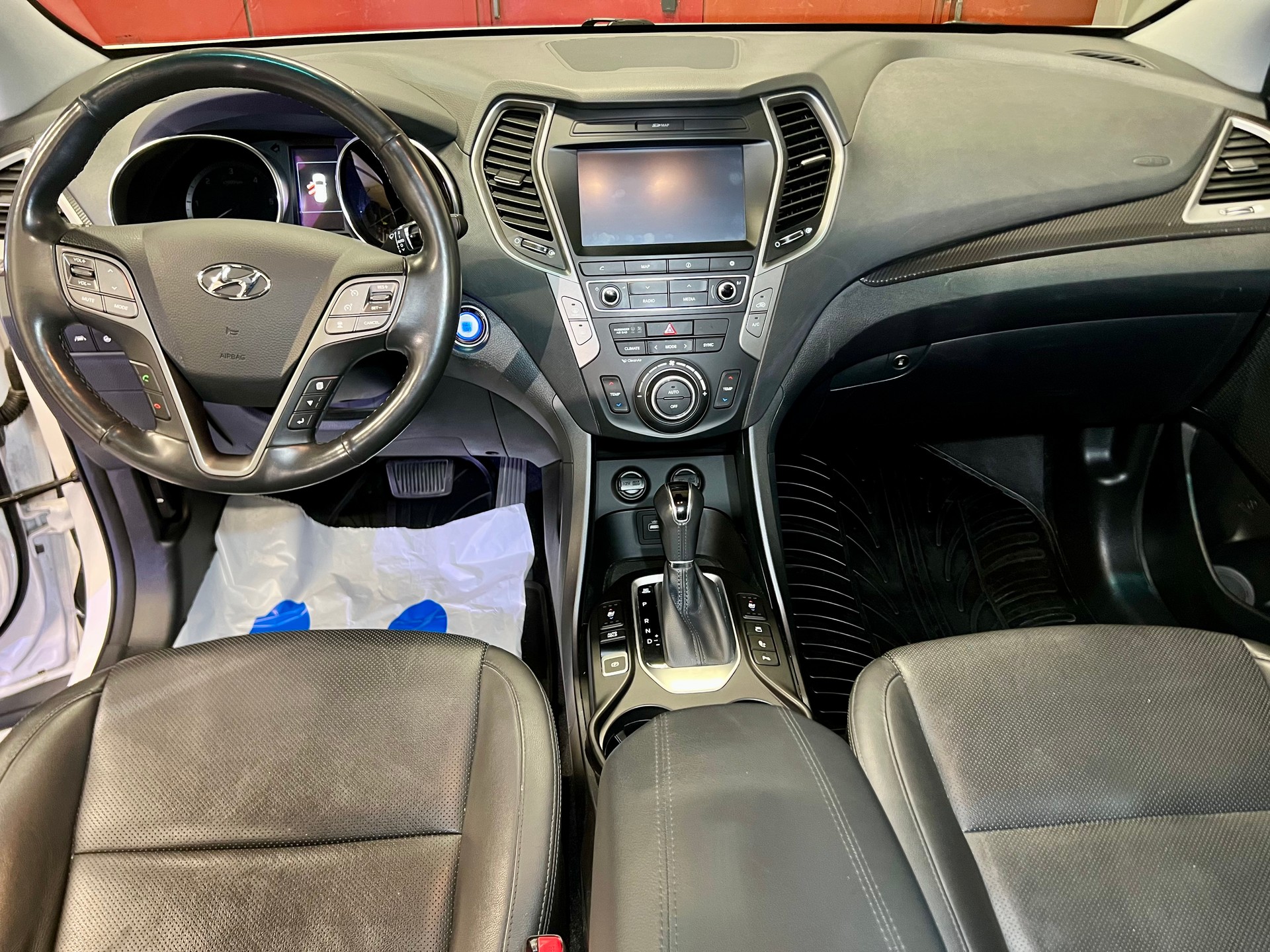 HYUNDAI Santa Fe 2.2 CRDI Vertex 4WD Automatic-image-11