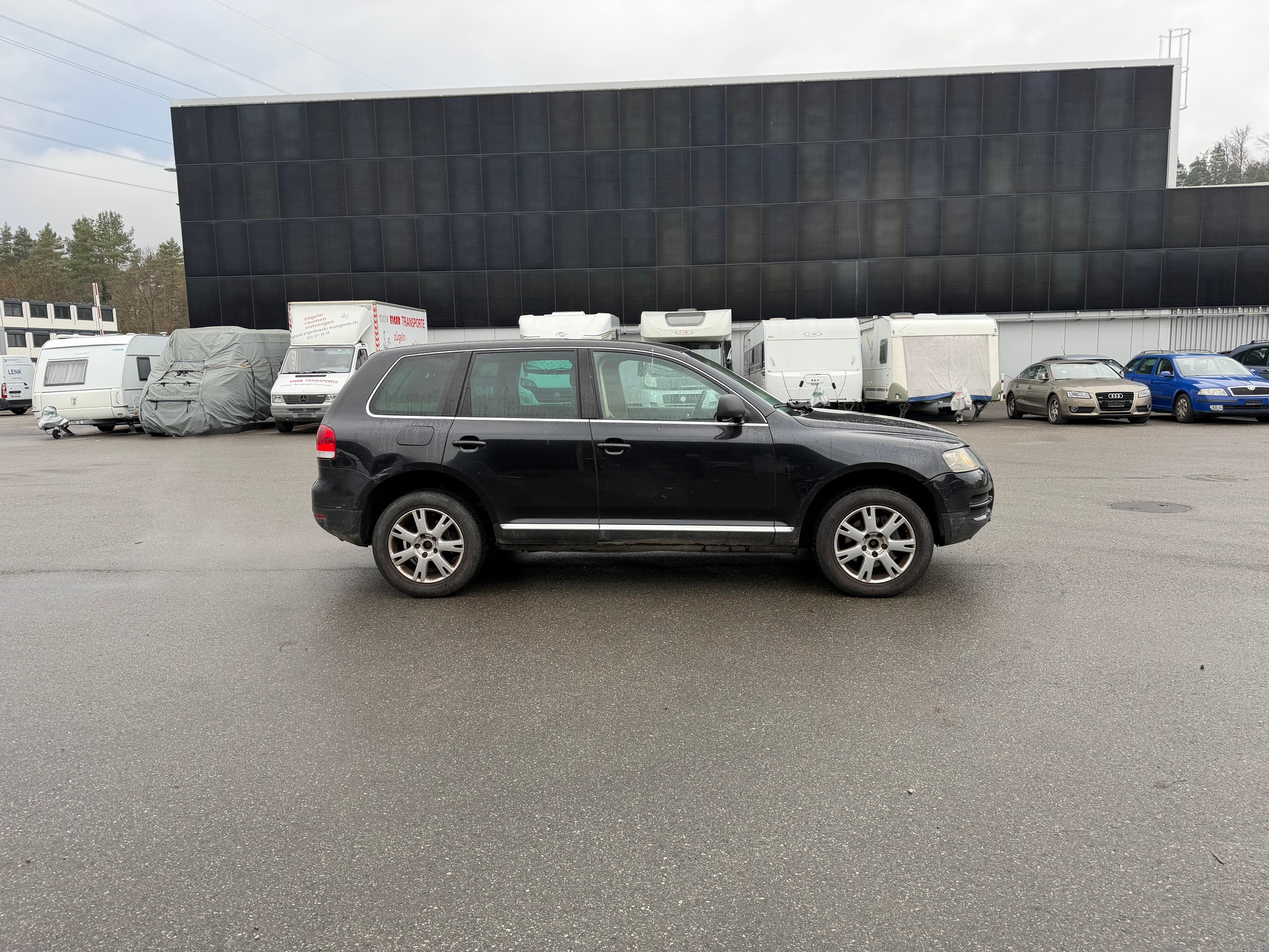 VW Touareg 3.0 TDI-image-3