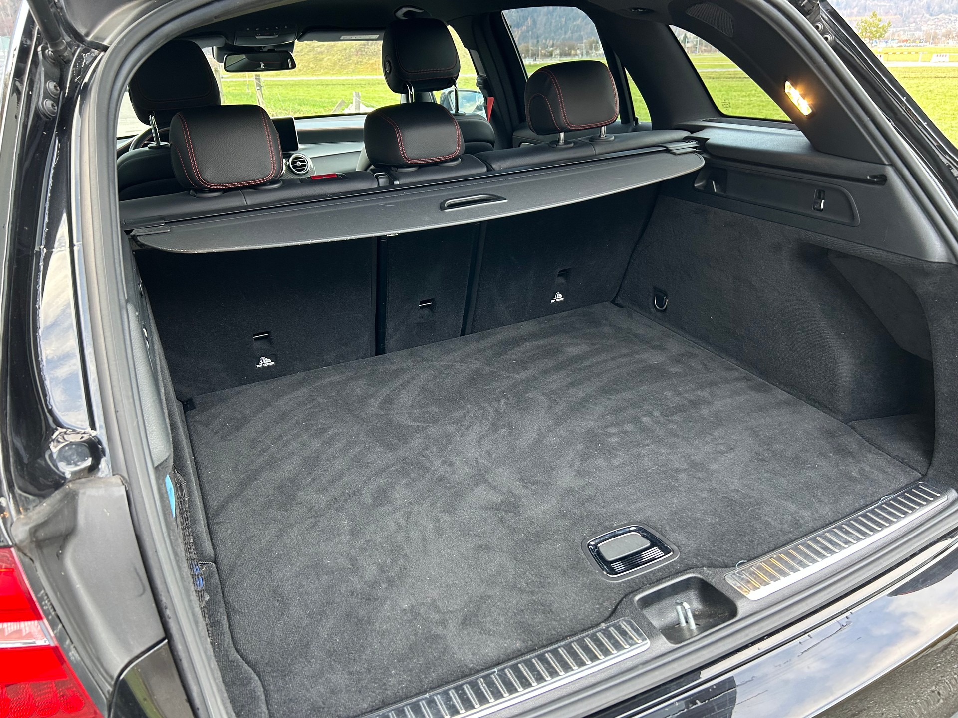 MERCEDES-BENZ GLC 43 AMG 4Matic 9G-Tronic-image-13