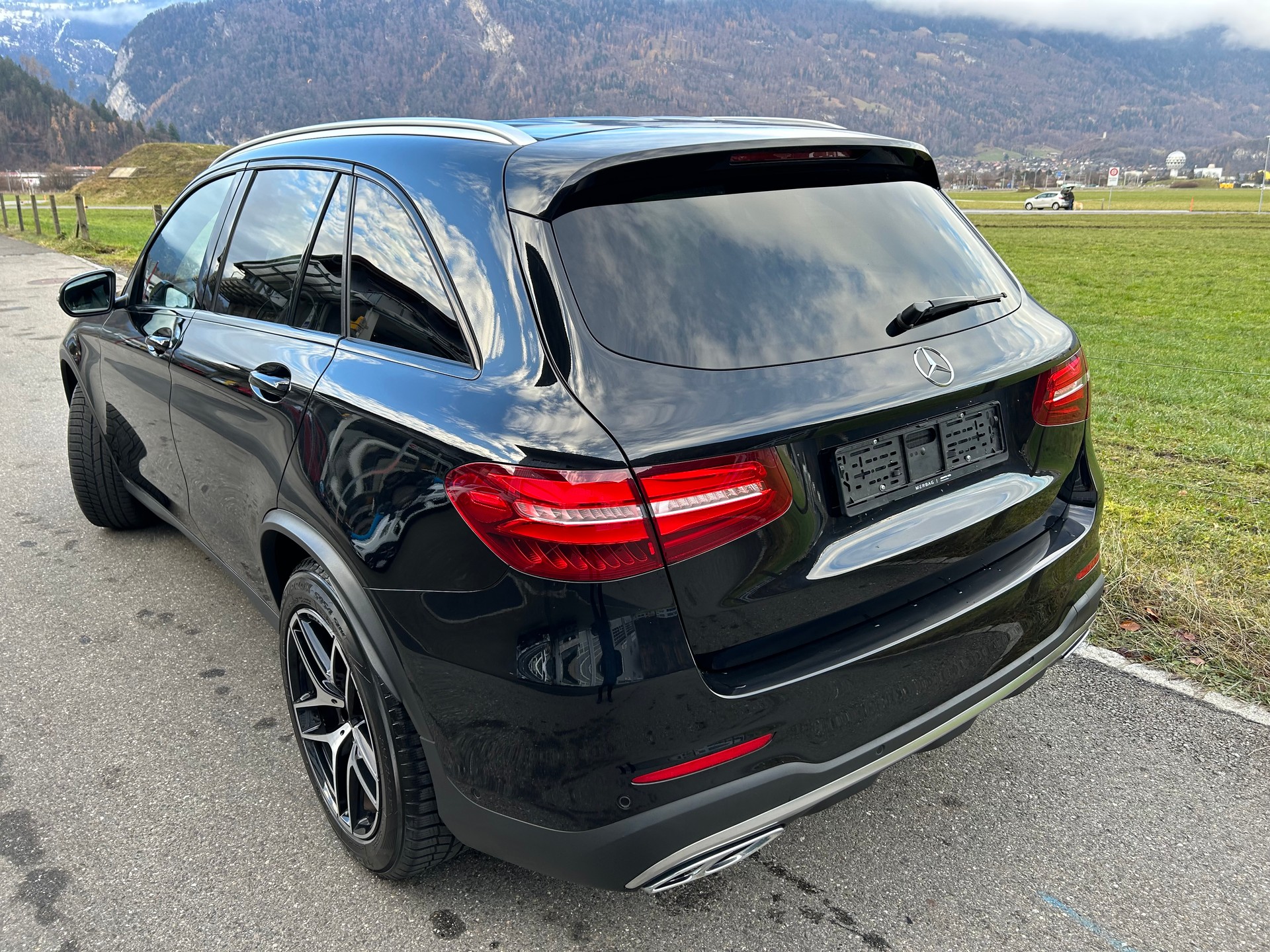 MERCEDES-BENZ GLC 43 AMG 4Matic 9G-Tronic-image-6