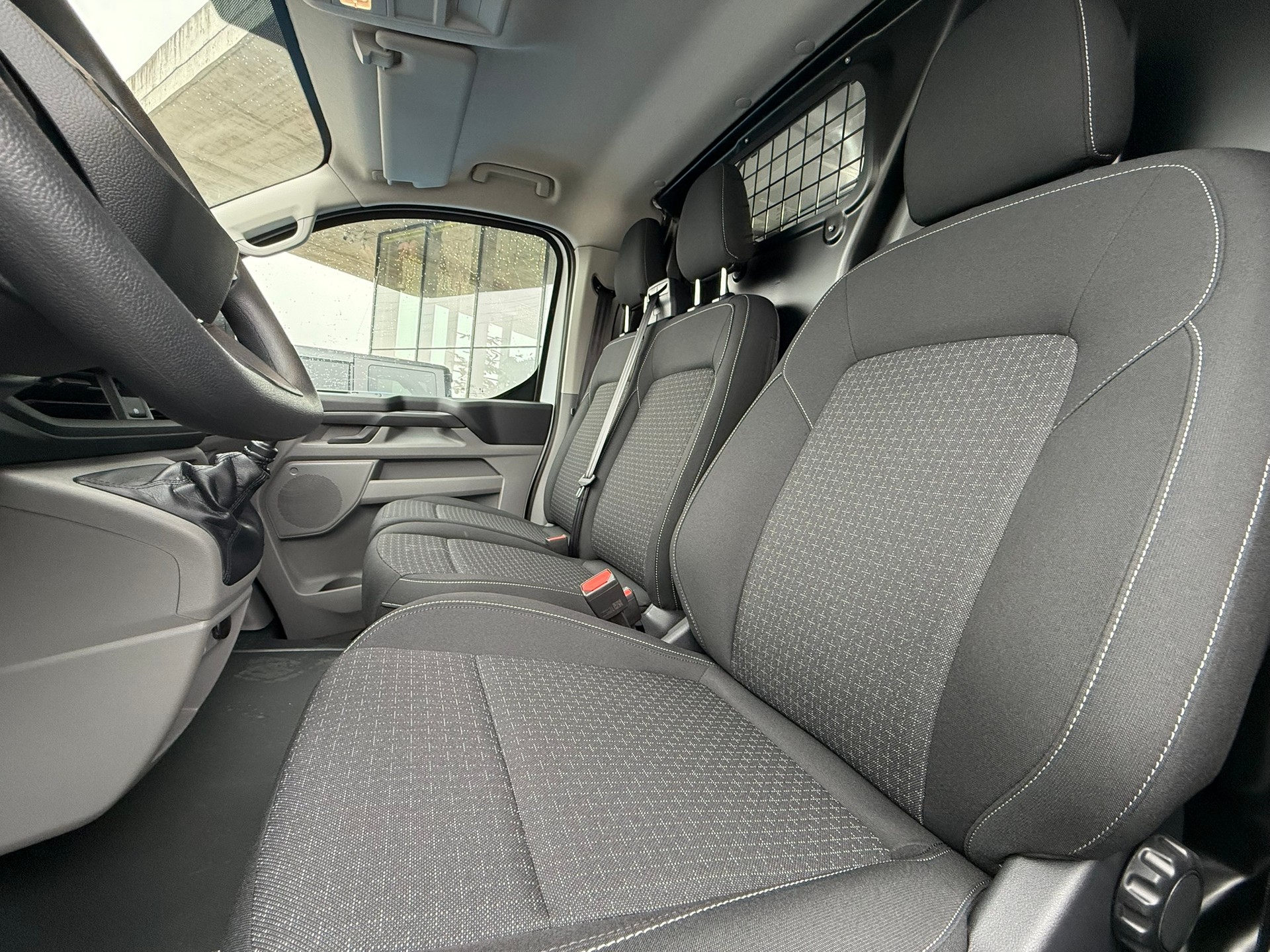 FORD Transit Custom Van 280 L1H1 Trend-image-6
