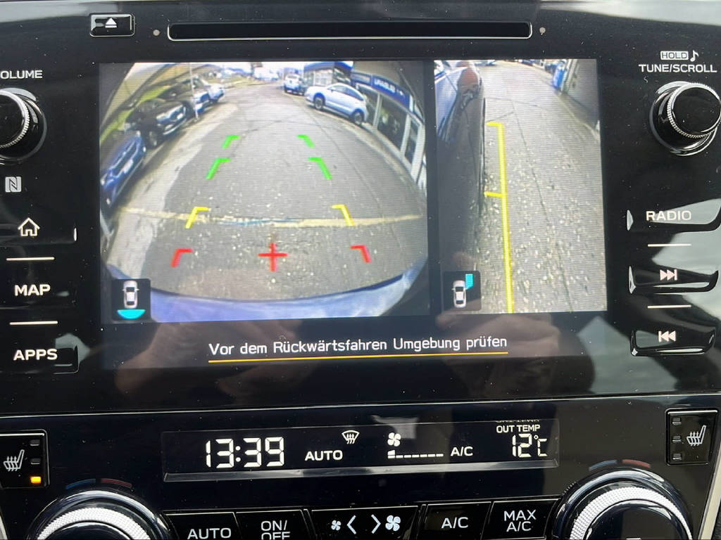 SUBARU Outback 2.5i Luxury-image-15
