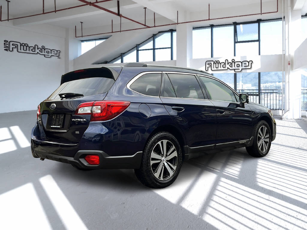 SUBARU Outback 2.5i Luxury-image-7