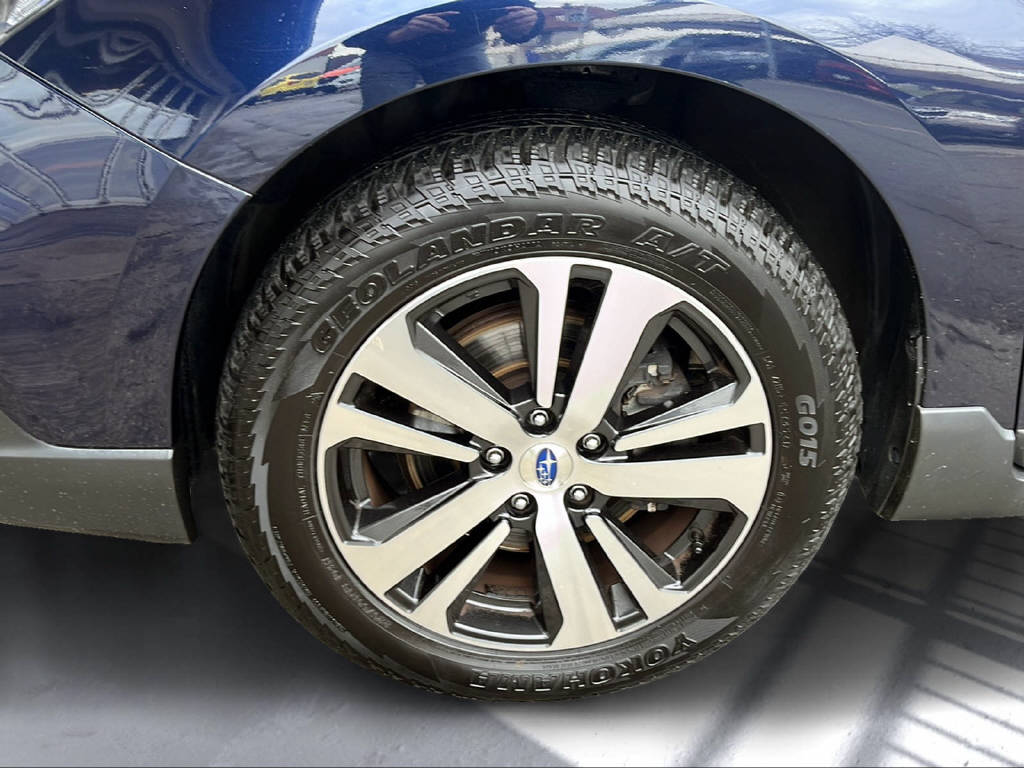 SUBARU Outback 2.5i Luxury-image-23