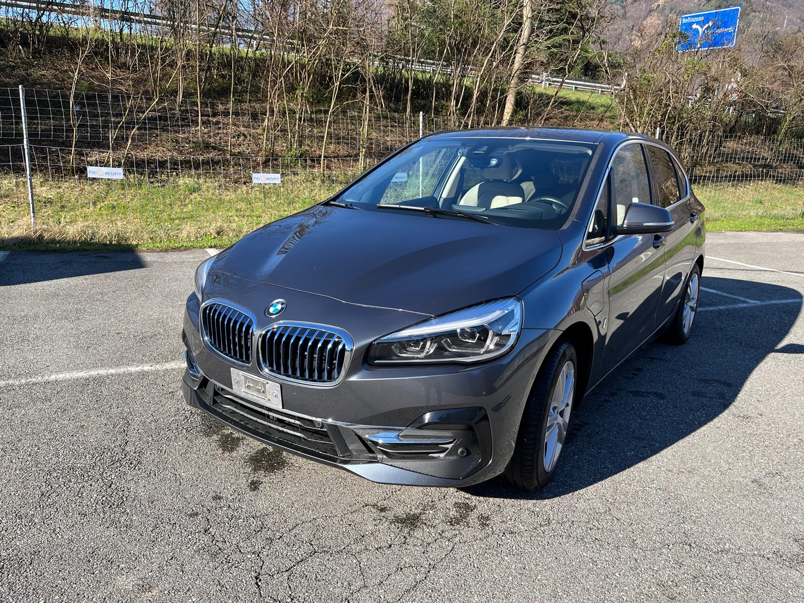 BMW 225xe iPerformance Active Tourer Family Edition Steptronic-image-0
