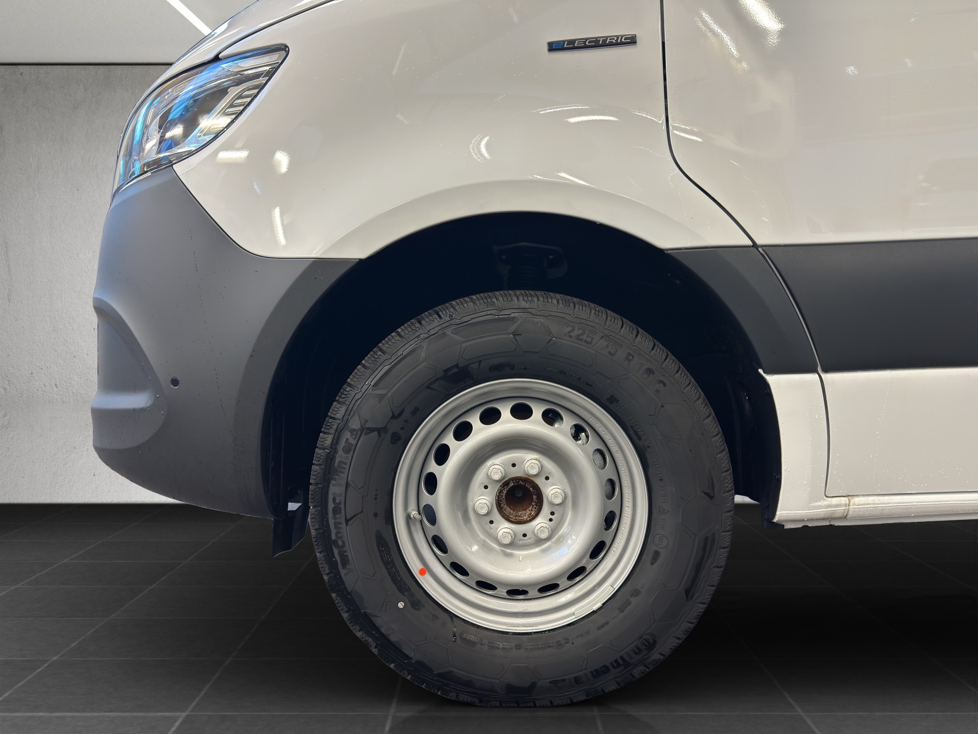 MERCEDES-BENZ eSprinter 320 81kWh Standard Hoch Pro-image-5
