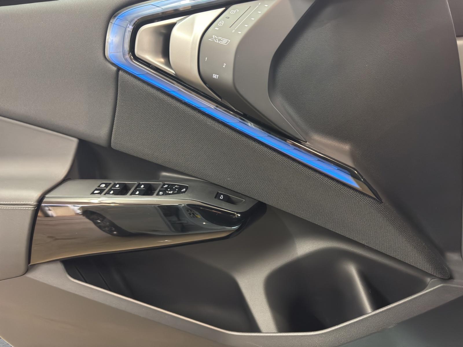 BMW X3 30e xDrive-image-9