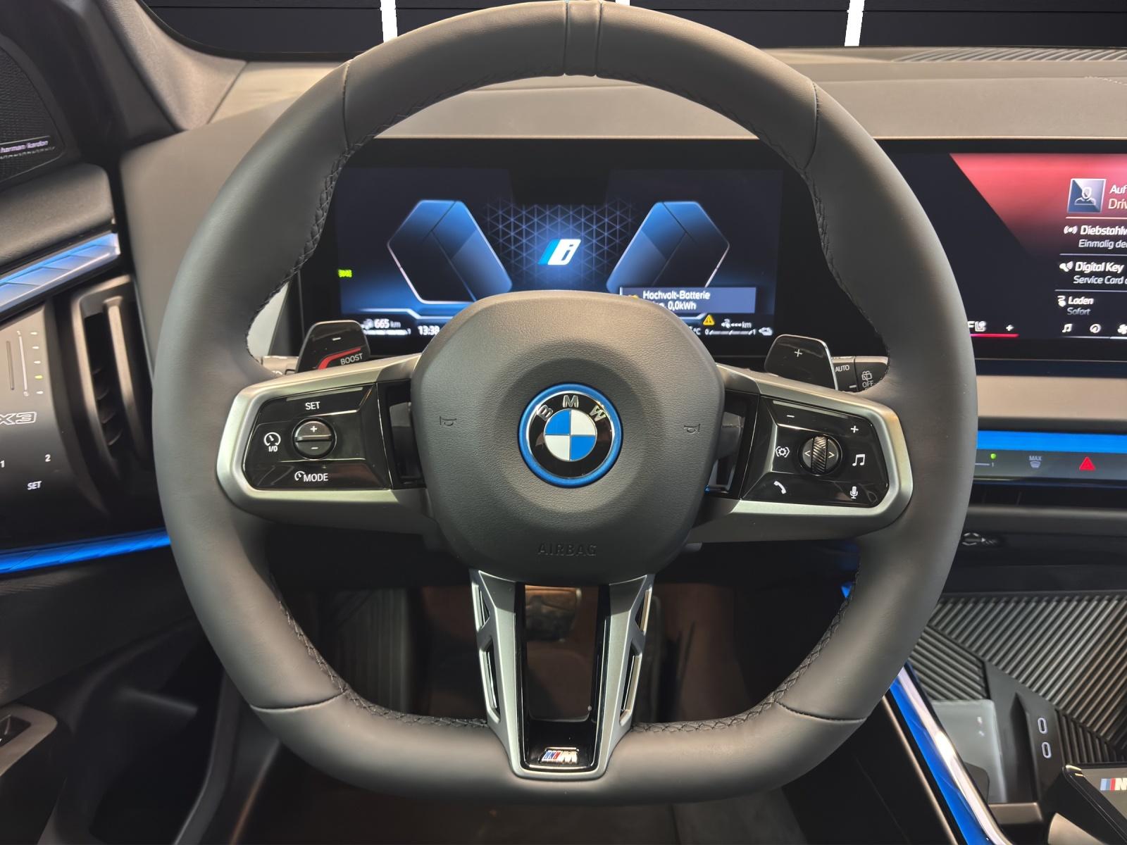 BMW X3 30e xDrive-image-18