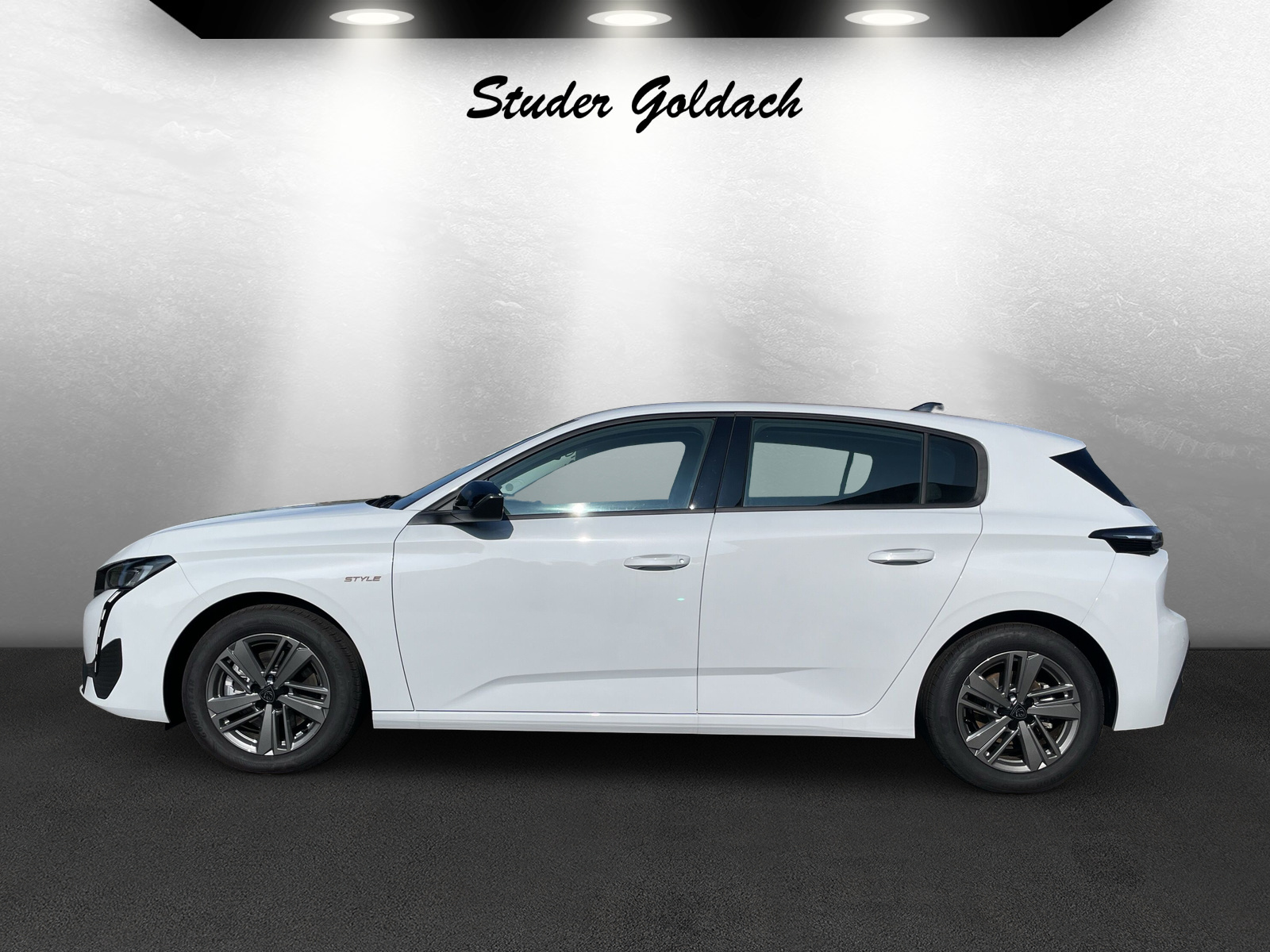 PEUGEOT 308 1.2 Hybrid Style-image-3