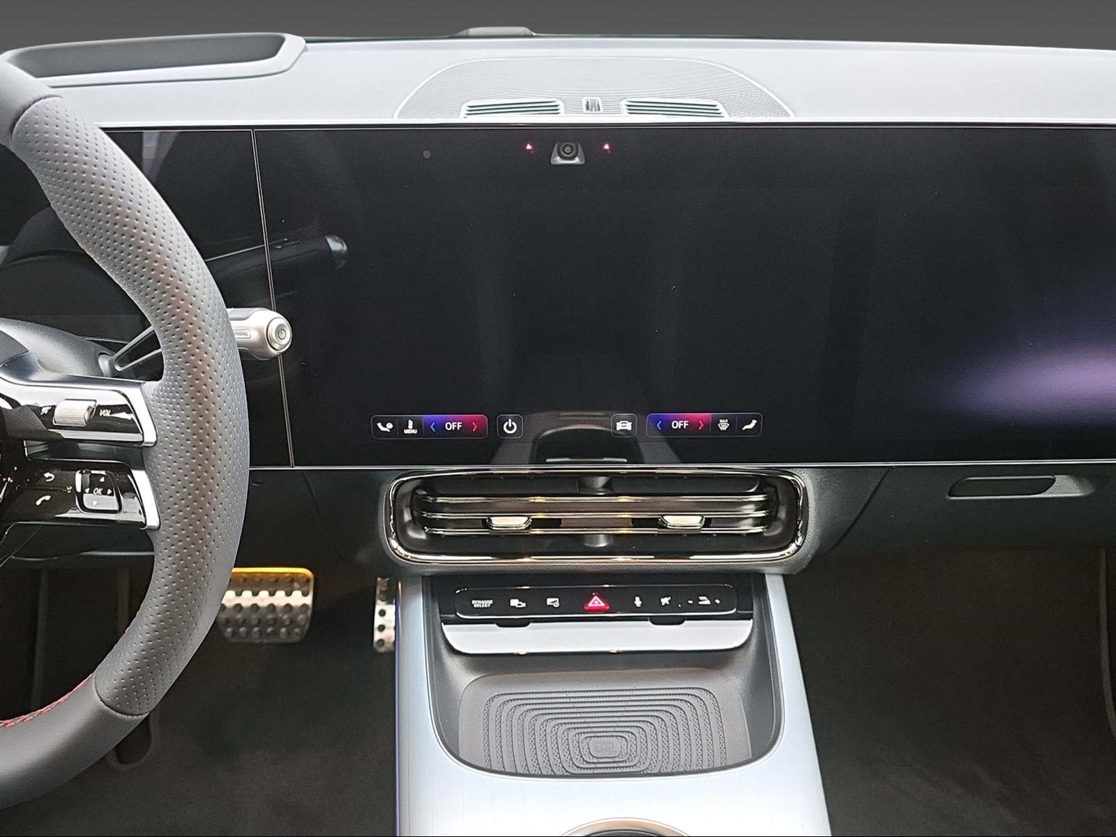 MERCEDES-BENZ CLA 220 4Matic-image-12