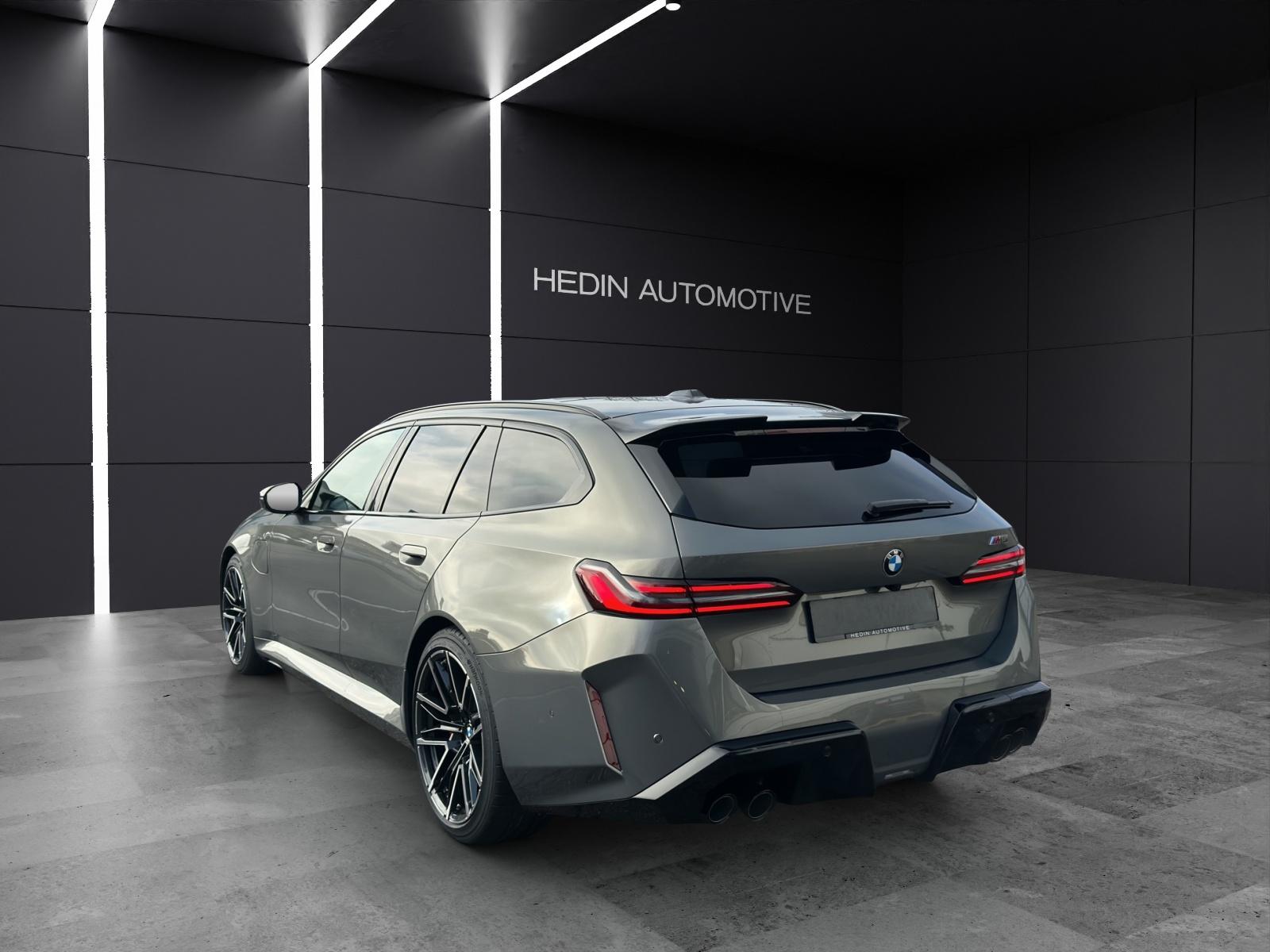 BMW M5 xDrive Touring-image-14