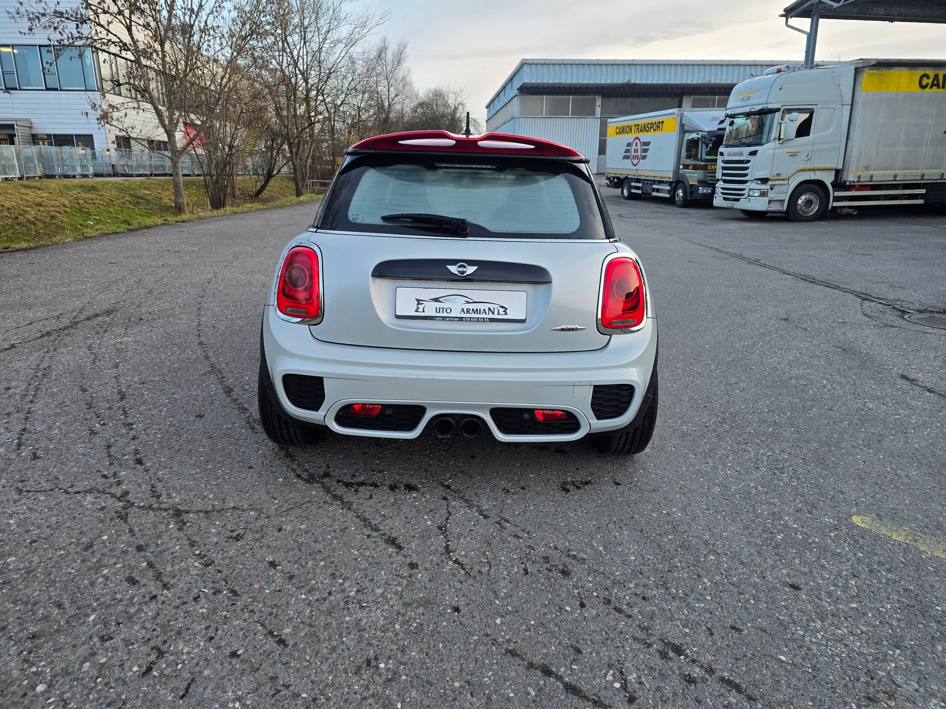 MINI Cooper John Cooper Works Steptronic-image-3