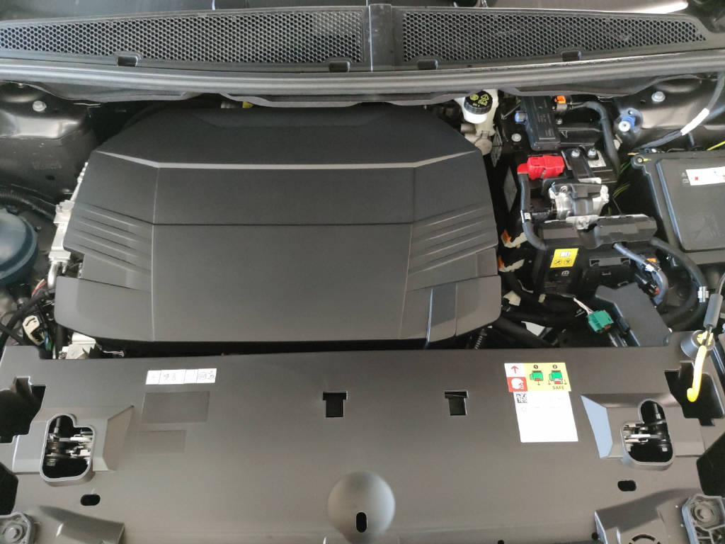 CITROEN e-C5 Aircross Max-image-8