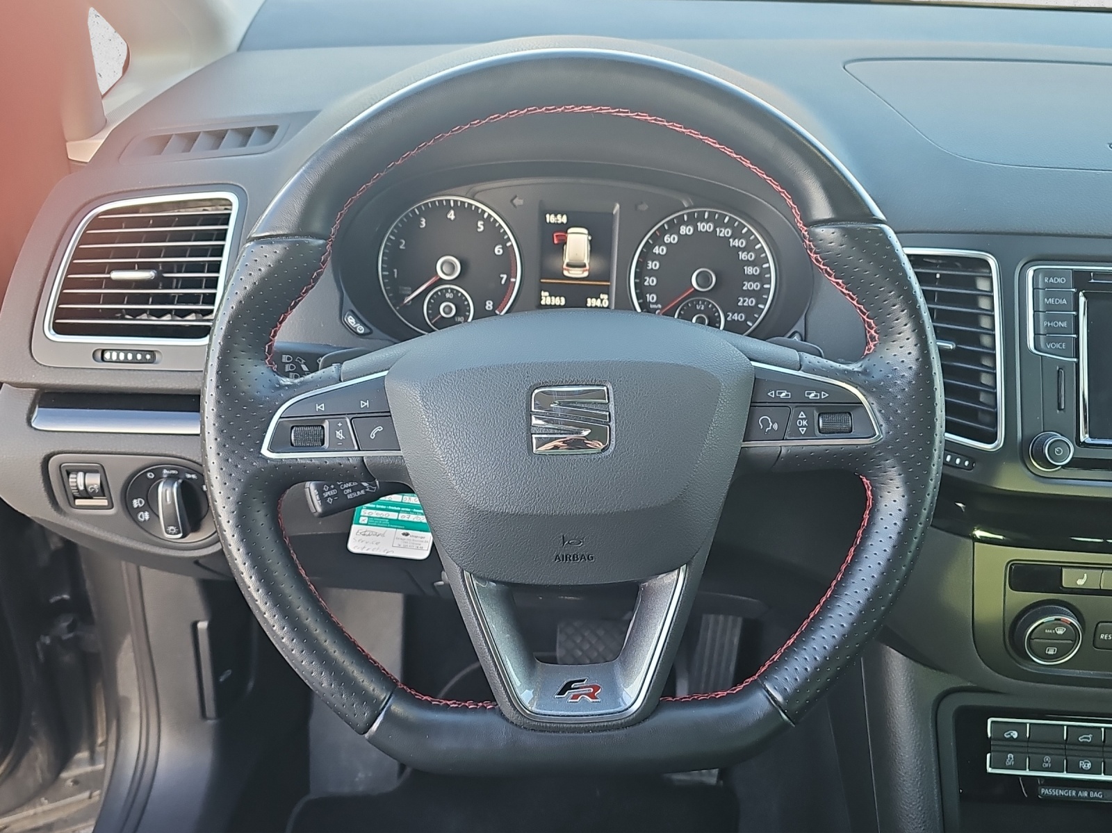 SEAT Alhambra 1.4 TSI DSG Hola FR-image-9