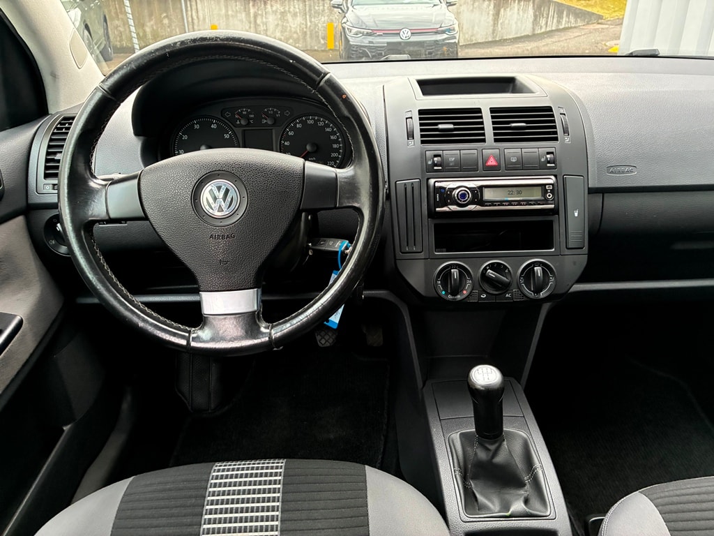 VW Polo 1.4 16V Comfortline-image-8