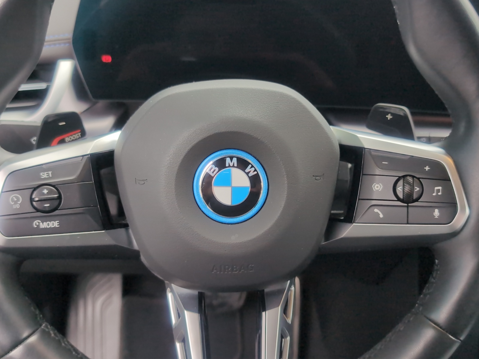 BMW 230e xDr. Act. T. M Sport-image-11