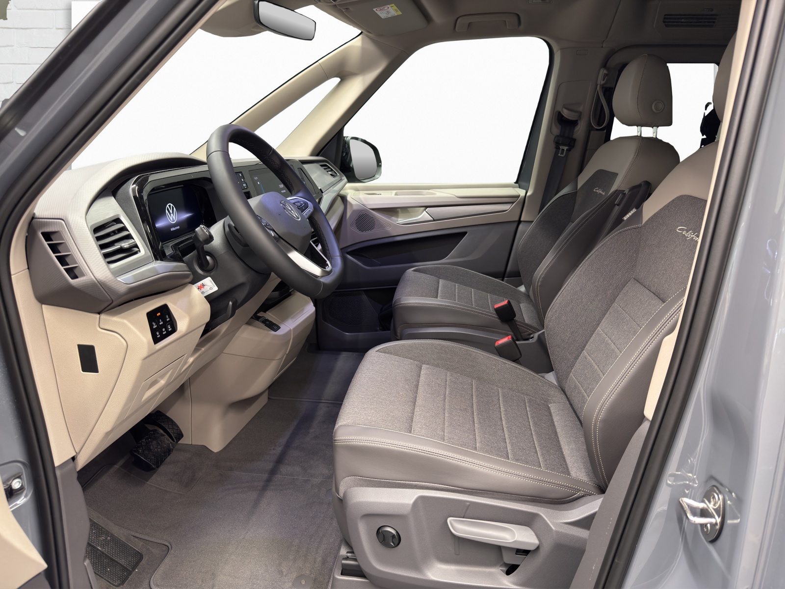 VW T7 California 2.0 TSI Ocean Liberty DSG-image-6