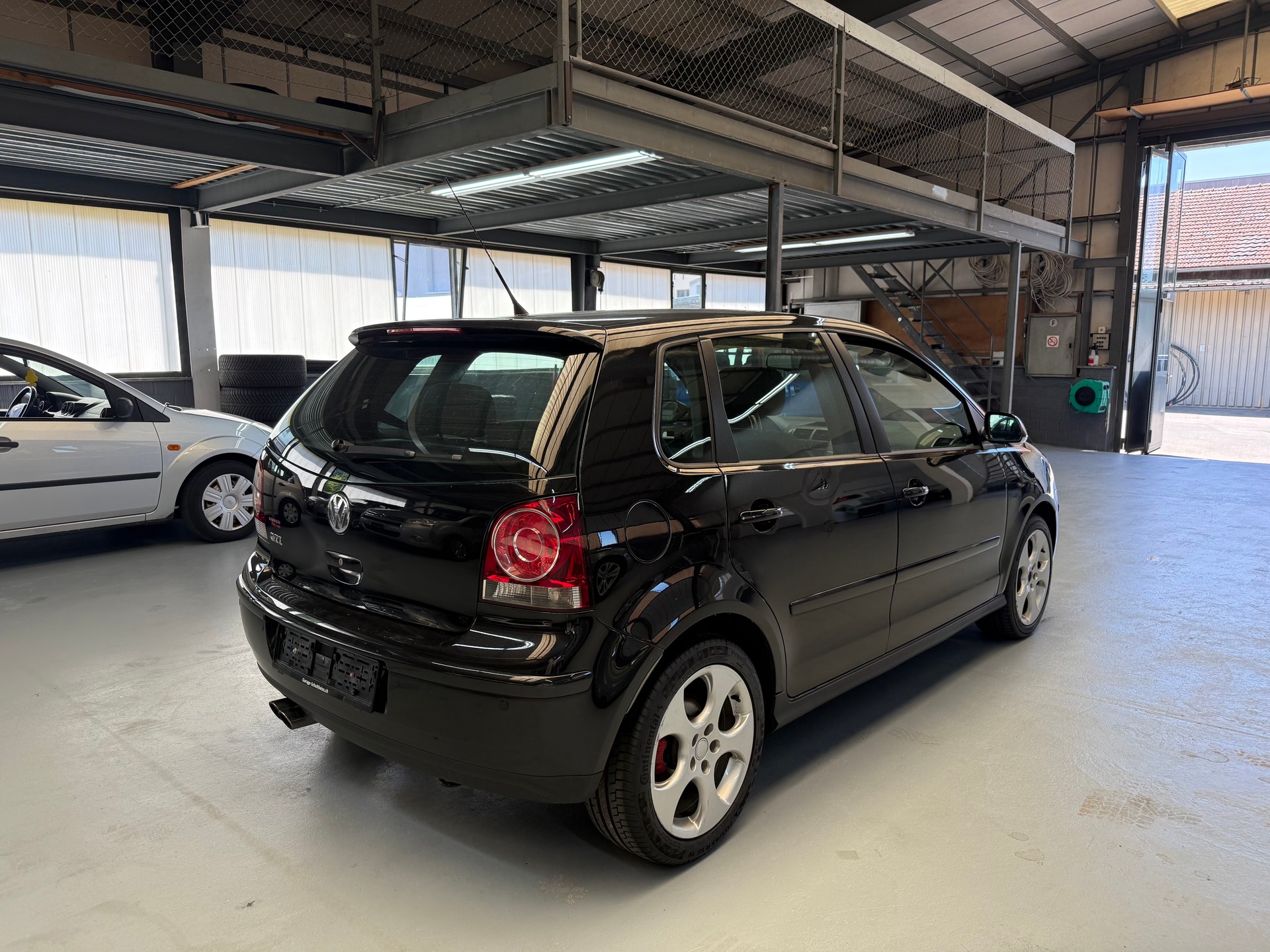 VW Polo 1.8T 20V Turbo GTI-image-3