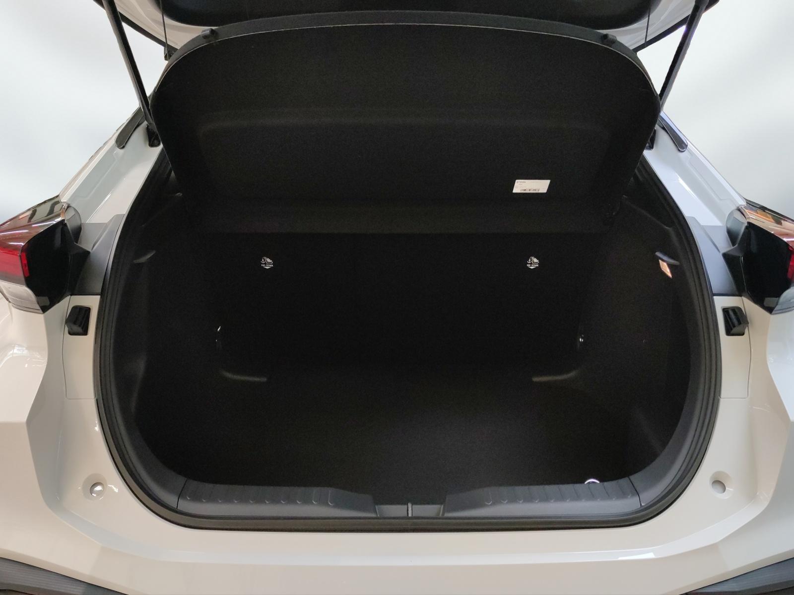 TOYOTA C-HR 1.8 HEV Swiss Edition-image-7
