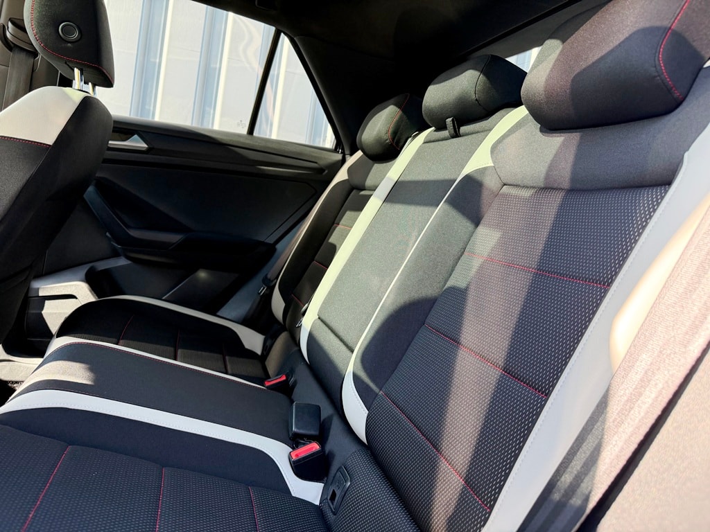 VW T-Roc 2.0 TSI Sport DSG 4Motion-image-11