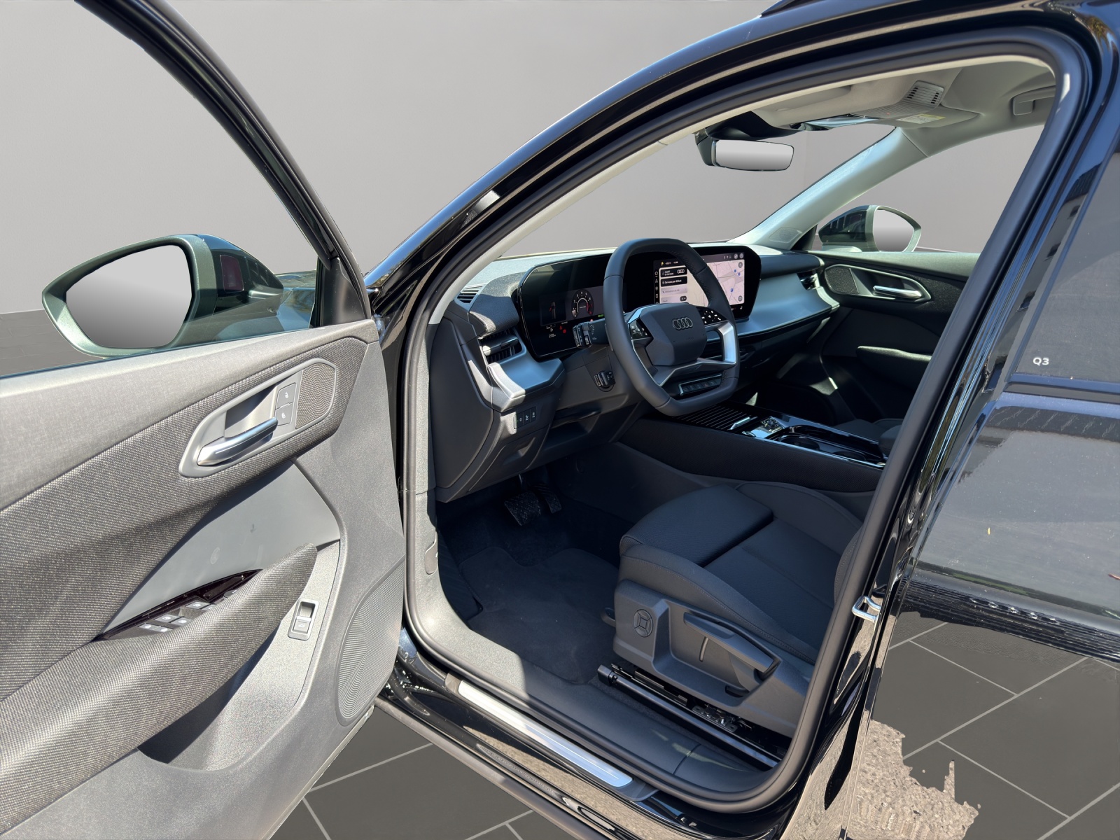 AUDI Q3 SUV TFSI quattro 150 kW S tronic-image-6