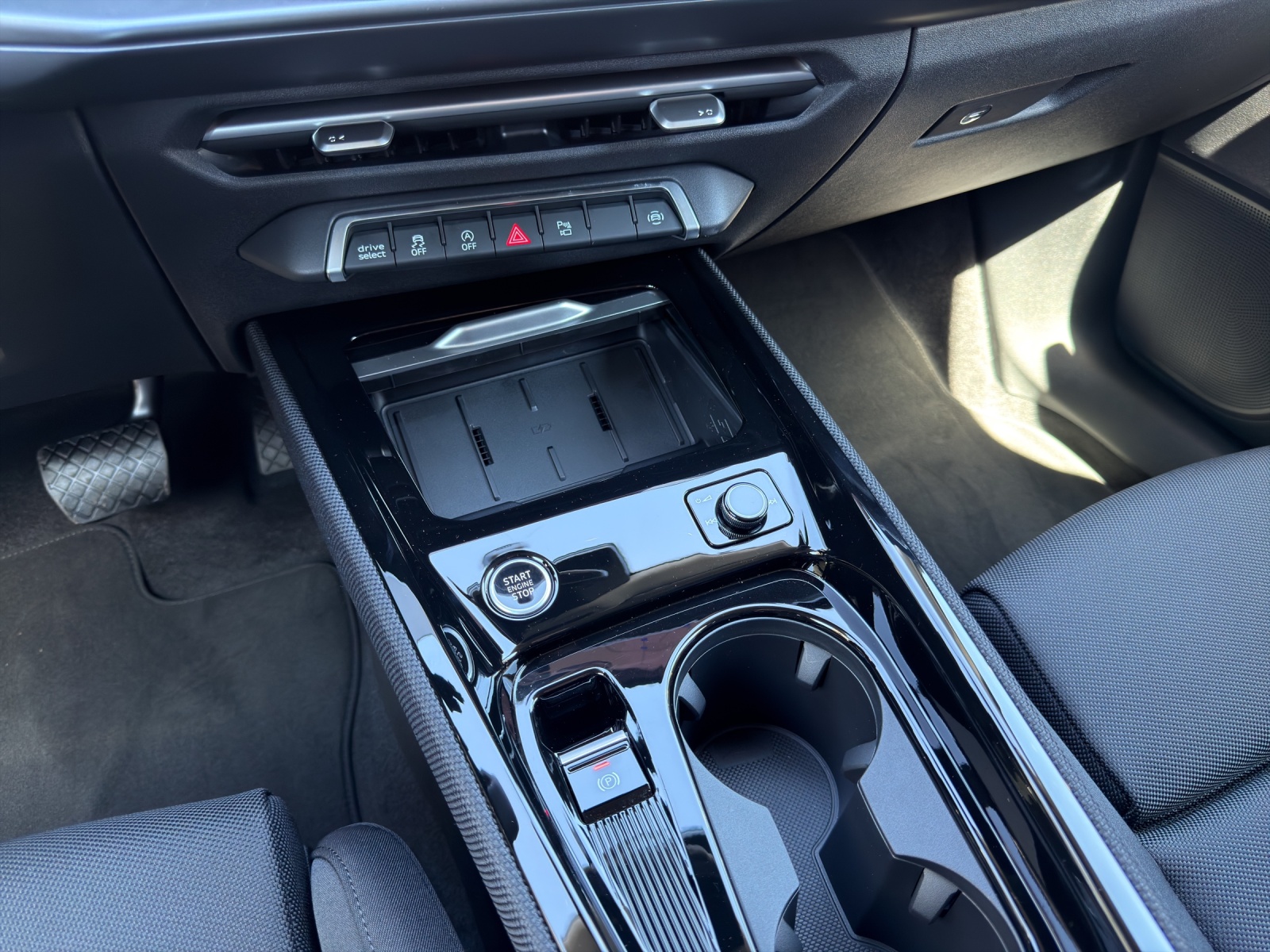 AUDI Q3 SUV TFSI quattro 150 kW S tronic-image-9